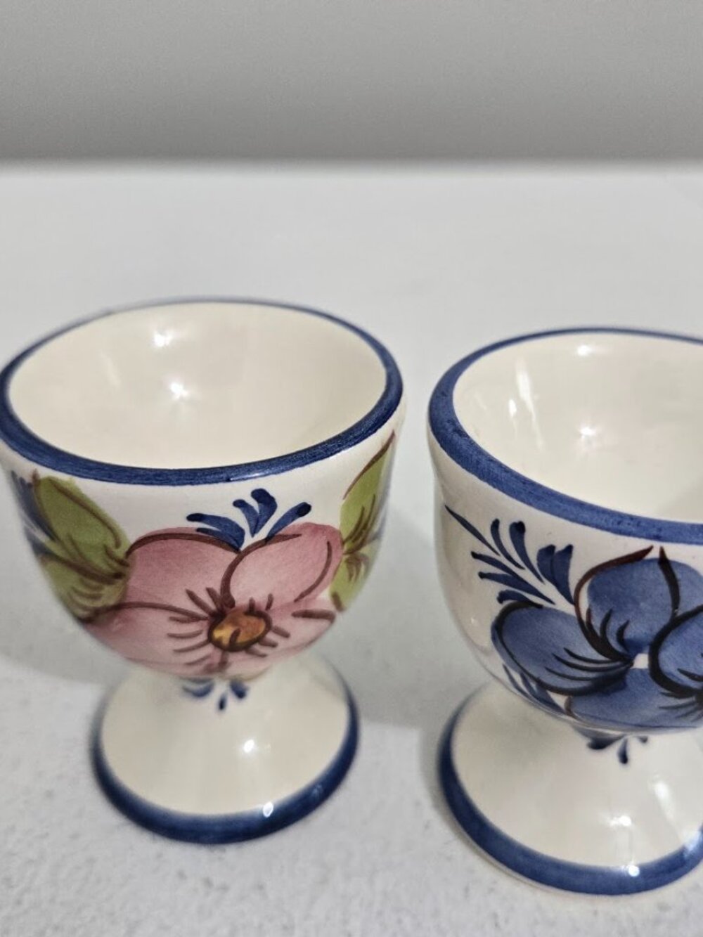 Set of 4 Porcelain Floral Egg Cups Hand Painted Kitchenware Portuguese Colorful - Picture 3 of 9